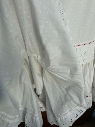 Bata flamenca blanca