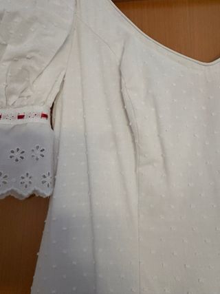 Bata flamenca blanca