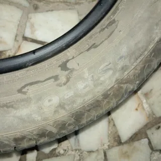 Neumático 195/60R15