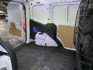Alquiler Ford Transit Courier
