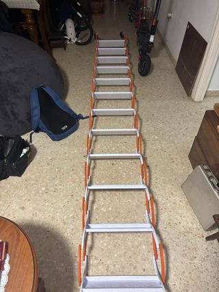 Escalera ático plegable