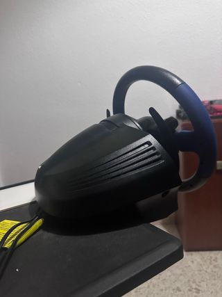 Volante Thrustmaster T150 PRO (PS4 PS5 PC)