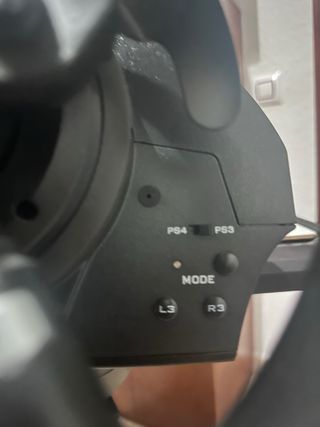 Volante Thrustmaster T150 PRO (PS4 PS5 PC)