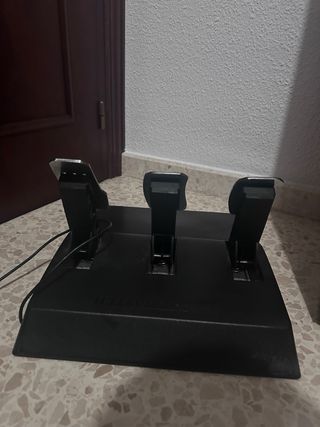 Volante Thrustmaster T150 PRO (PS4 PS5 PC)