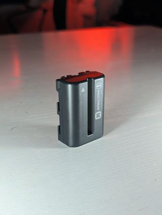 Cámara Reflex Sony Alpha a200 (Solo Cuerpo)