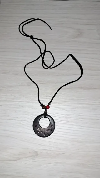 Conjunto collar y pendientes