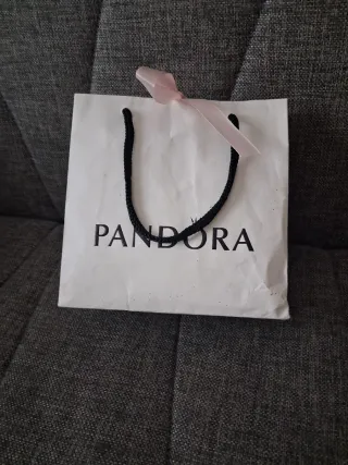 Busta Pandora