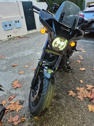 Honda Rebel CMX 1100 Negra