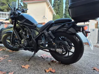 Honda Rebel CMX 1100 Negra