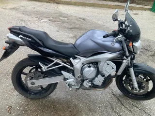 Yamaha FZ6