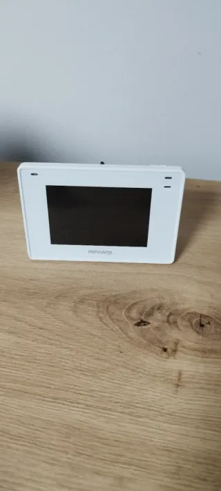 Cámara Vigila Bebé Miniland con Trípode Flexible