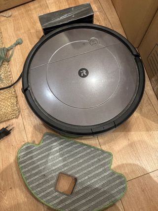 Robot aspirador y friegasuelos iRobot Roomba