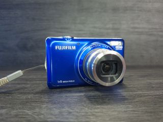 Cámara Fujifilm FinePix JX380 14MP Azul