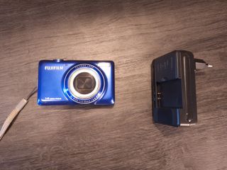 Cámara Fujifilm FinePix JX380 14MP Azul