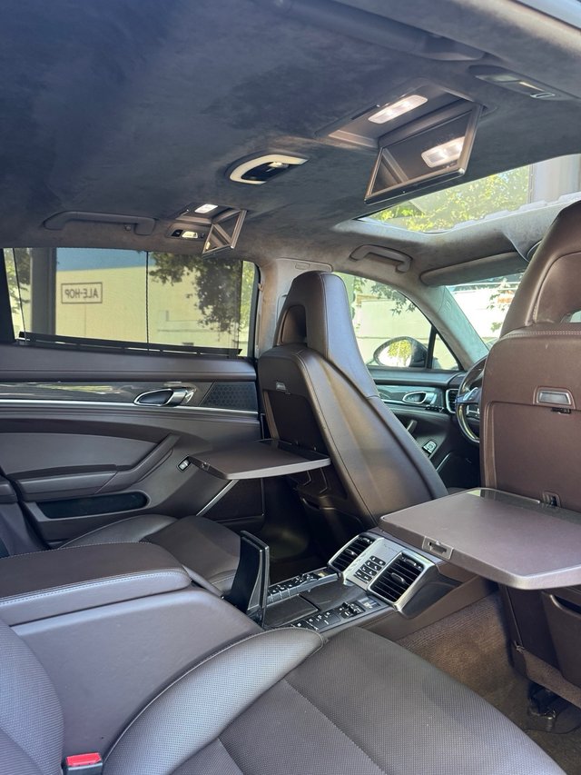 Porsche Panamera turbo S executive