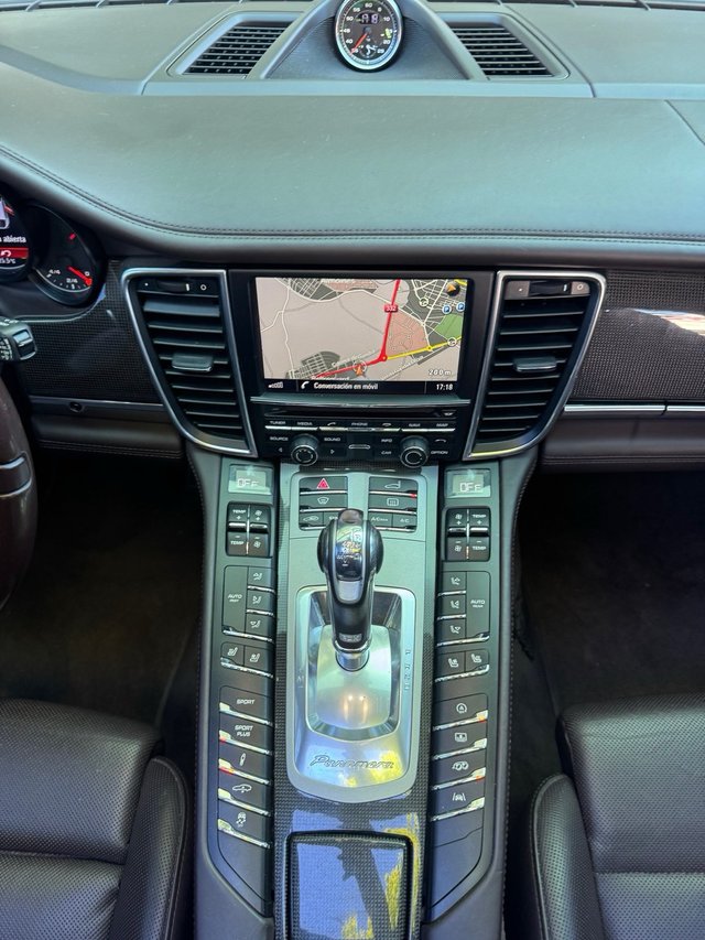 Porsche Panamera turbo S executive
