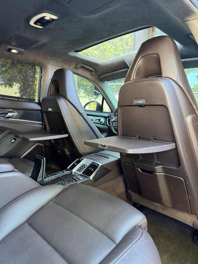 Porsche Panamera turbo S executive
