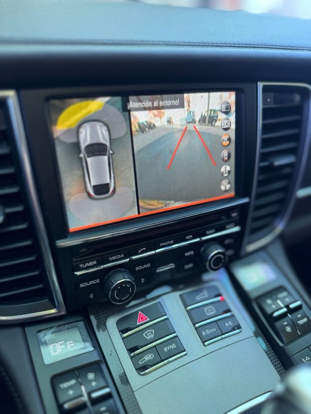 Porsche Panamera turbo S executive