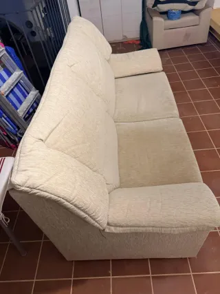 Sofá de 3 plazas en tela beige