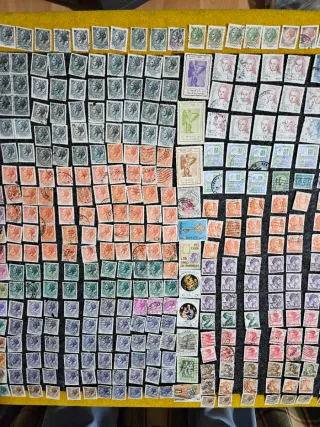 Lote de 509 sellos Italia usted sencargara del emp