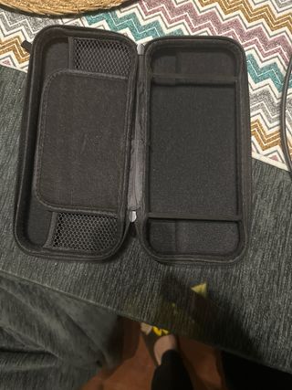 Nintendo Switch+ Pokemon lets go Pikachu