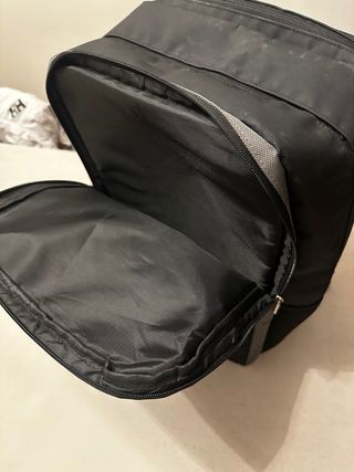 Paletero Bullpadel Negro/Gris Muy Buen Estado