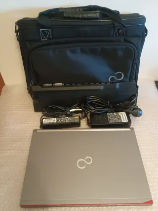 Portátil Intel Core i5 16GB RAM Fujitsu