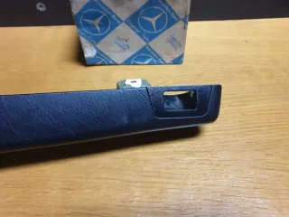 Apoyabrazos Izquierdo Mercedes W124 Coupe