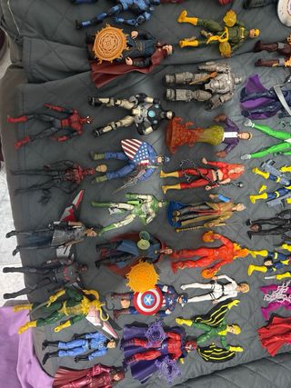 Lote Figuras Marvel Legends numero 4