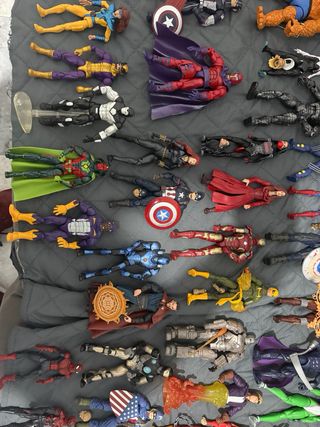 Lote Figuras Marvel Legends numero 4