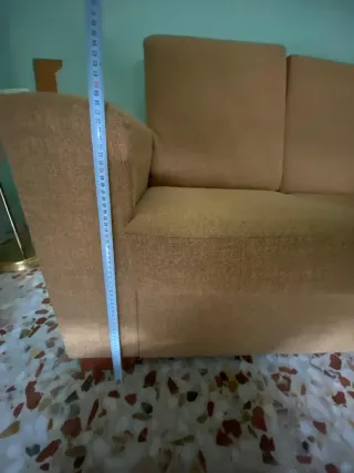 Sofá 2 plazas tela marrón/amarillo