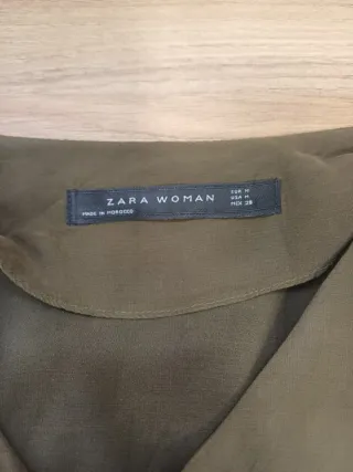 Blusa Zara verde con lazada
