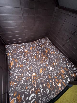 Caseta para perro marrón