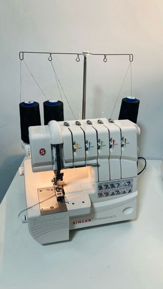 Remalladora Singer Professional 5 (14T968DC)