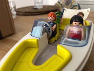 Playmobil Lancha con Familia y Accesorios