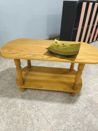 Mesa de centro de madera de roble