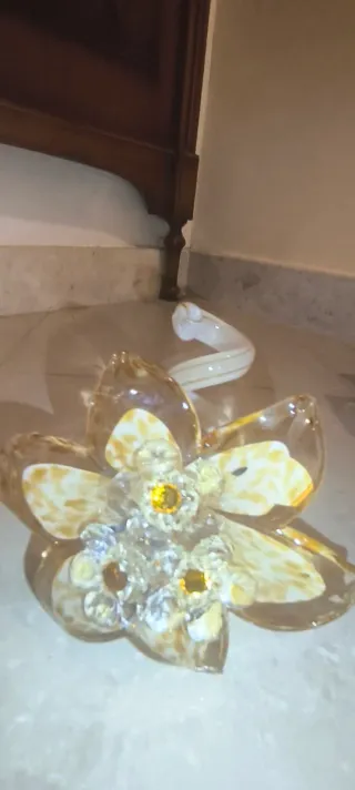 PORTA CANDELA DOPPIA CORONA DI FIORI E GAMBO IN VE