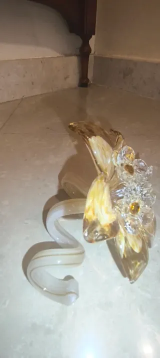 PORTA CANDELA DOPPIA CORONA DI FIORI E GAMBO IN VE