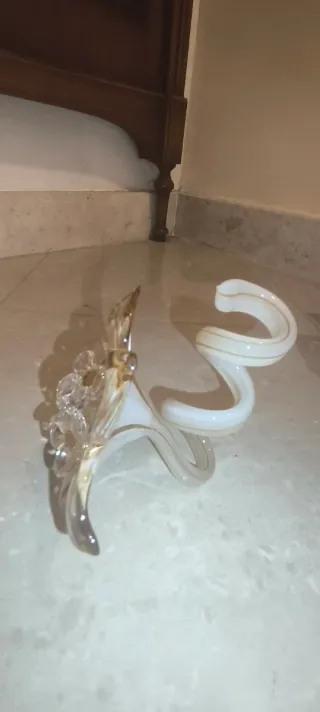 PORTA CANDELA DOPPIA CORONA DI FIORI E GAMBO IN VE