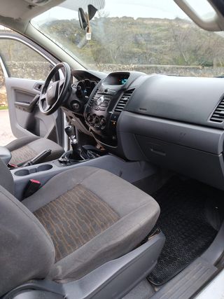Ford Ranger 2014