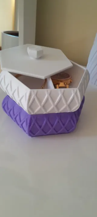 Caixa de Joias Hexagonal Roxo e Branco