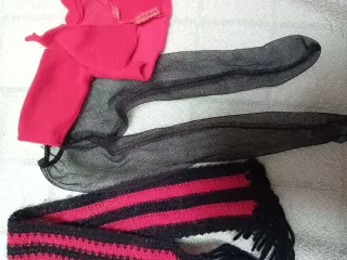 Conjunto Nancy: Vestido, medias y bufanda