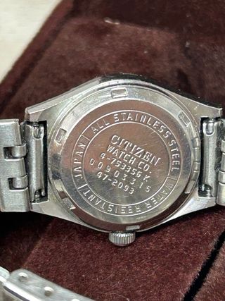 Reloj Citizen Mujer Cuarzo Dorado/Plateado
