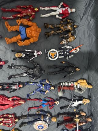 Lote Figuras Marvel legends numero 5