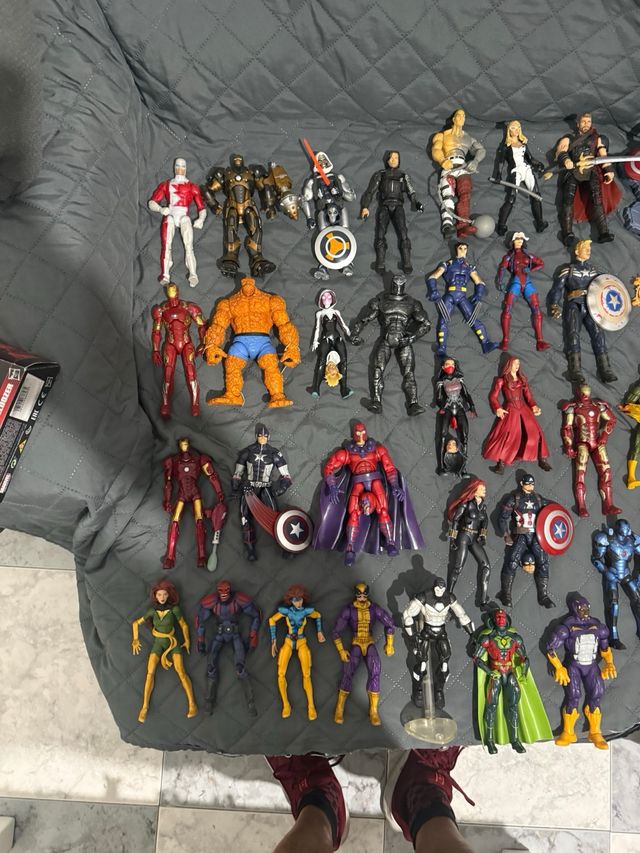 Lote Figuras Marvel legends numero 5
