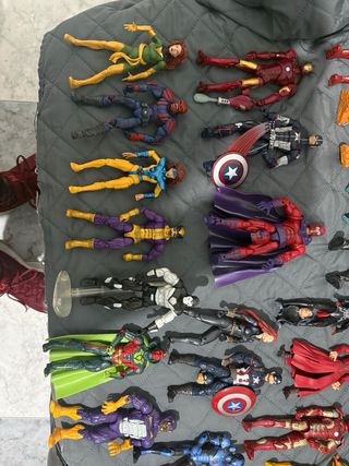 Lote Figuras Marvel legends numero 5