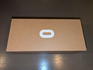 Oculus Meta Quest 2 128 GB + Smartree Charging Doc