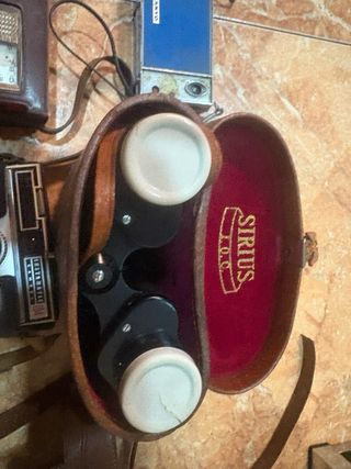 Lote antiguedades cámaras, radios y prismáticos