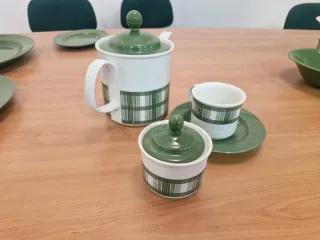 Vajilla 12 servicios verde