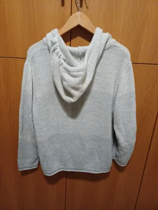 Felpa con cappuccio grigia